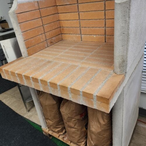 Open Brick Traditional Bbq Kit